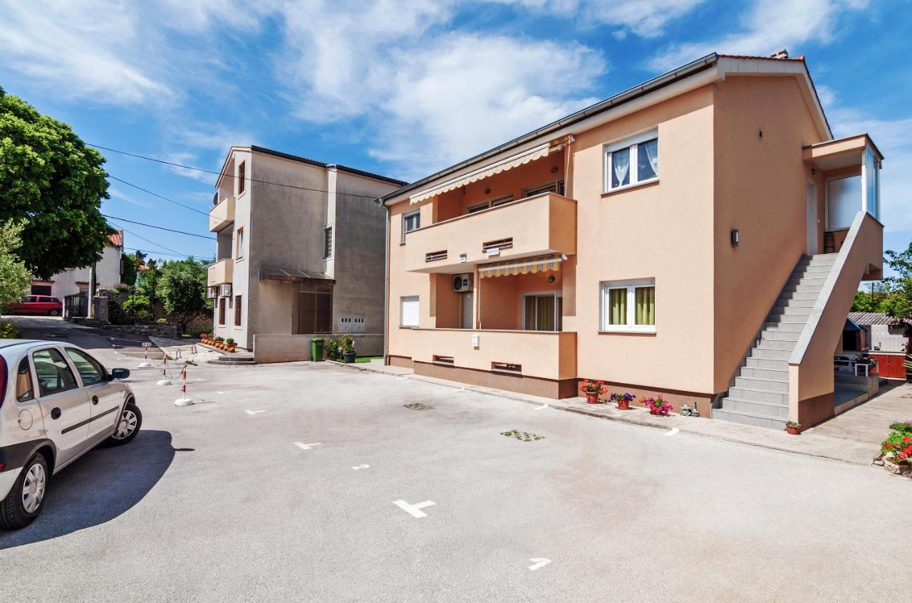 Apartment Marelja - Private Parking And Balcony Zadar Dış mekan fotoğraf