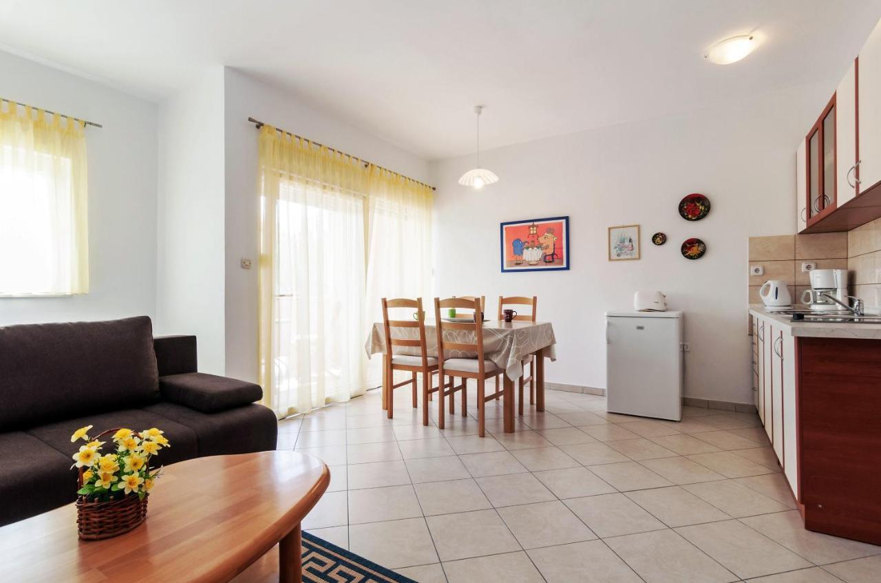 Apartment Marelja - Private Parking And Balcony Zadar Dış mekan fotoğraf