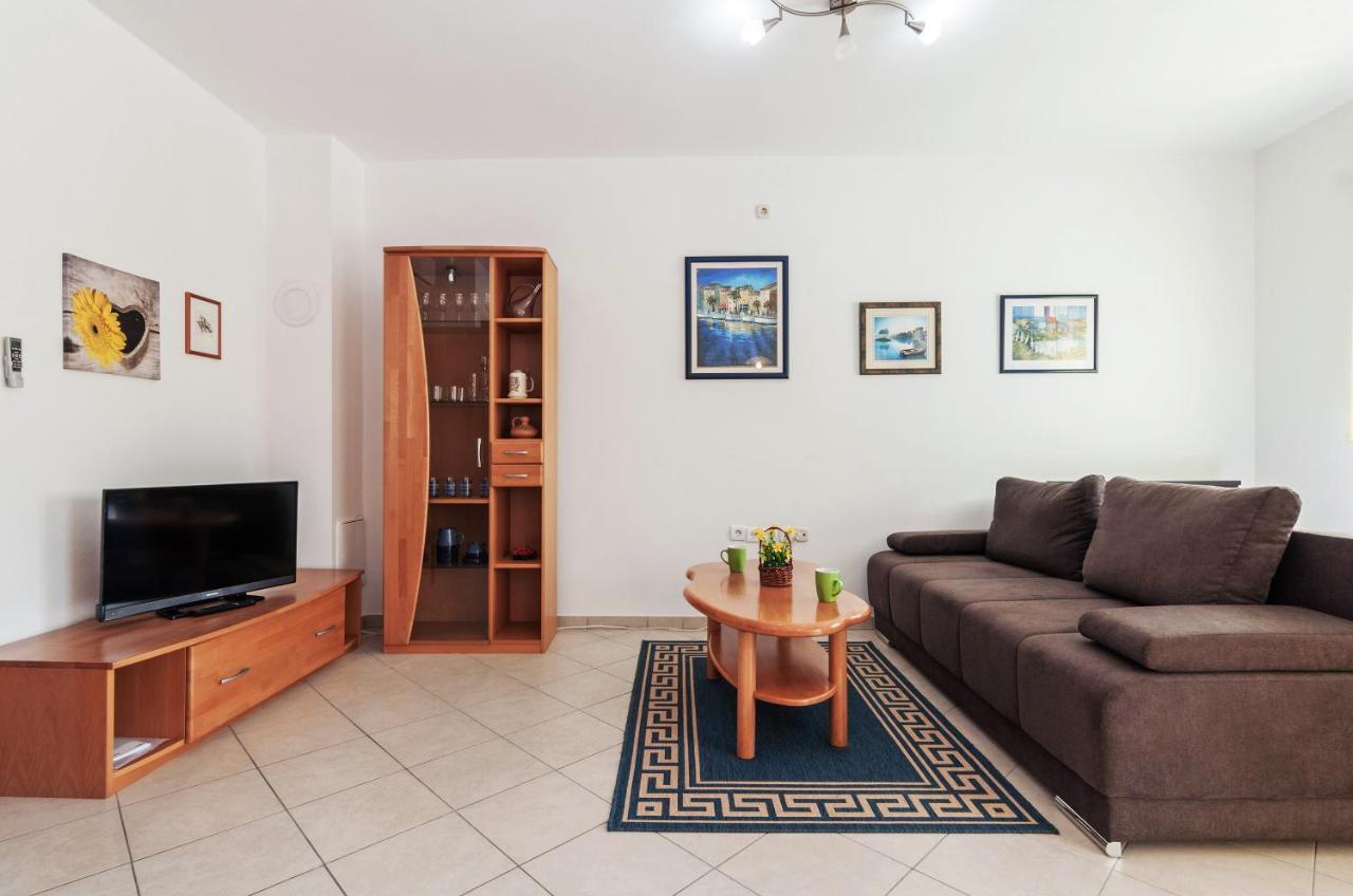 Apartment Marelja - Private Parking And Balcony Zadar Dış mekan fotoğraf